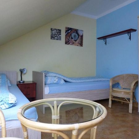 Pokoje Pod Lasem Stepnica Esterno foto